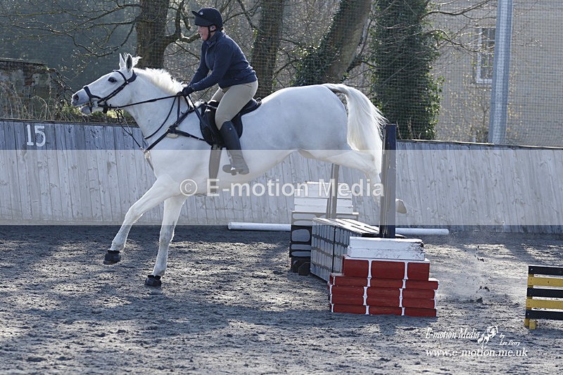 _EST0219 - Bourne Valley Riding Club Winter Showjumping 27/03/22