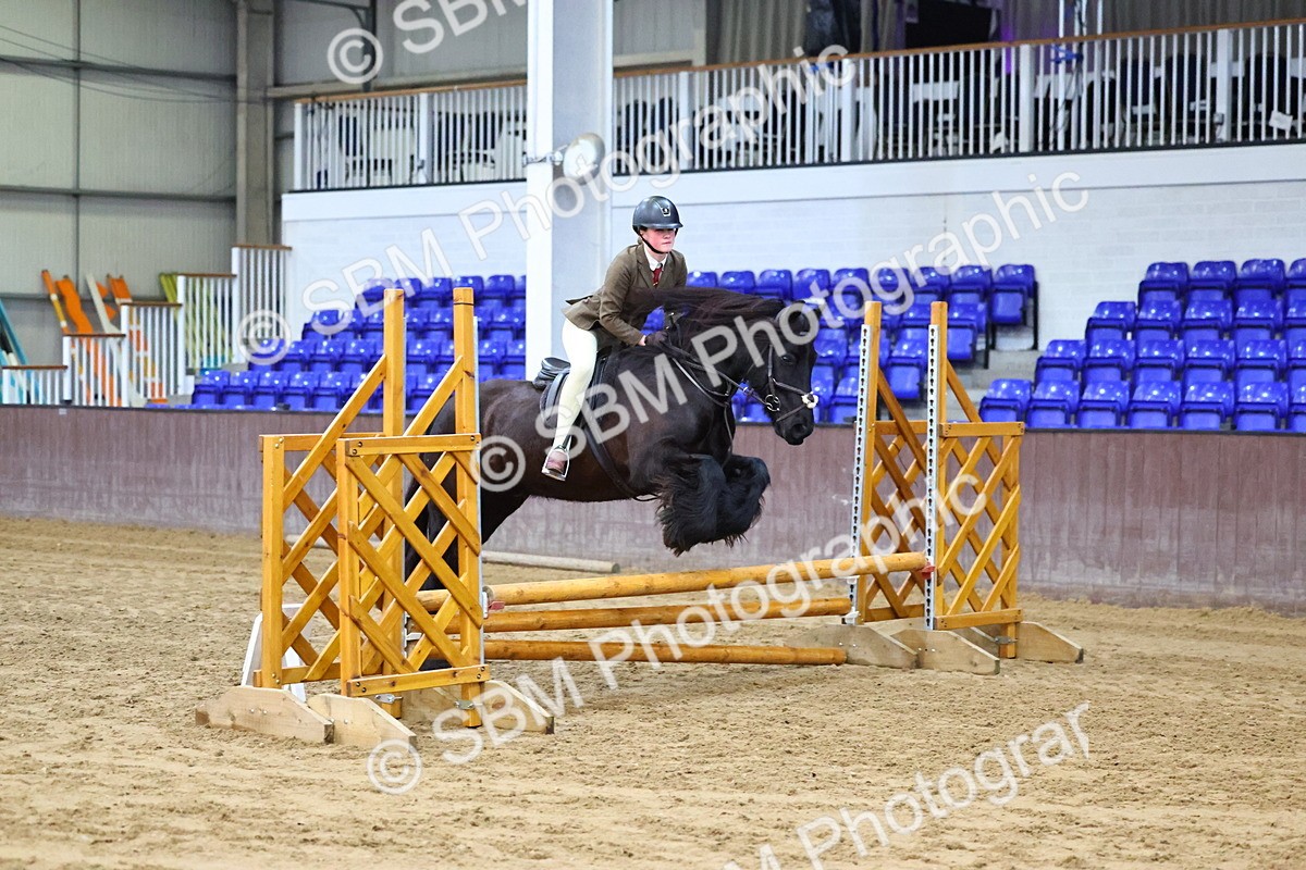 SBM_003026 - Class 35 - 60cm Training Stakes