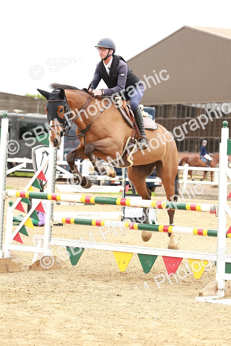 1I0A7789 - Class 4 - Senior Newcomers 1.10m