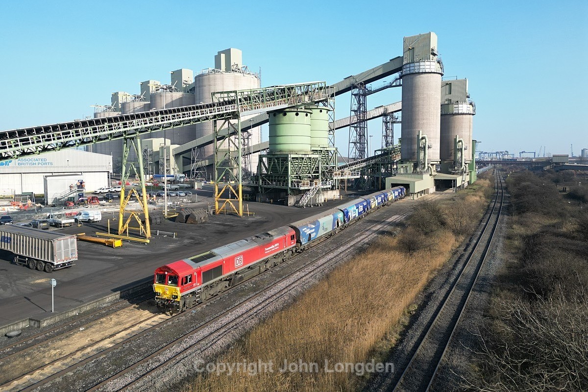JL - 20.3.25 66077 6H77 Immingham  Biomass - Drax, Immingham 5 - Latest shots