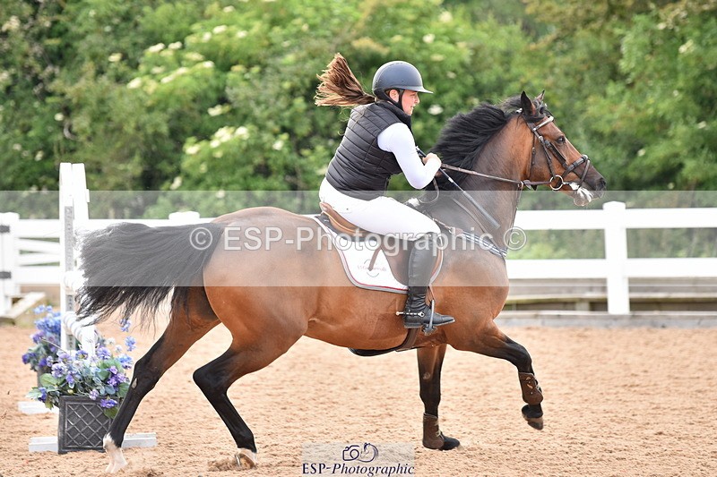 230609A-180548-01784 - Jolly Jumps Ride and Run