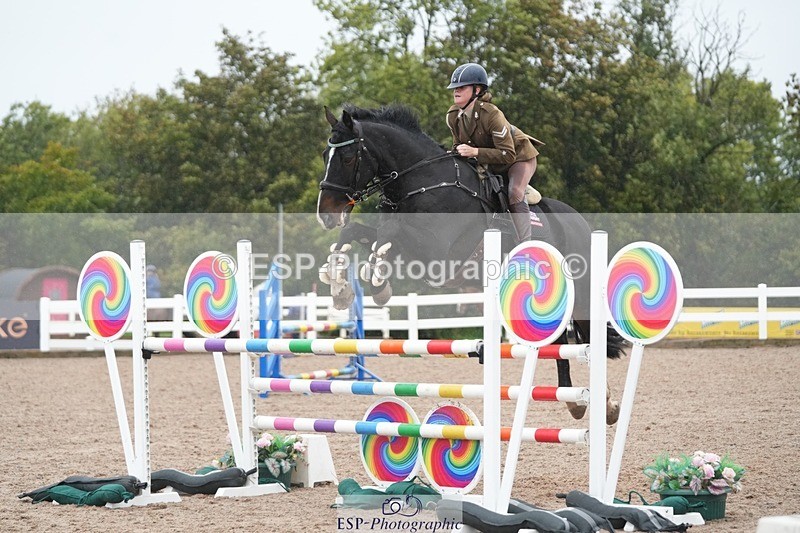 251003-124618-00894 - Cls 9 1.05m Amateur Qualifer