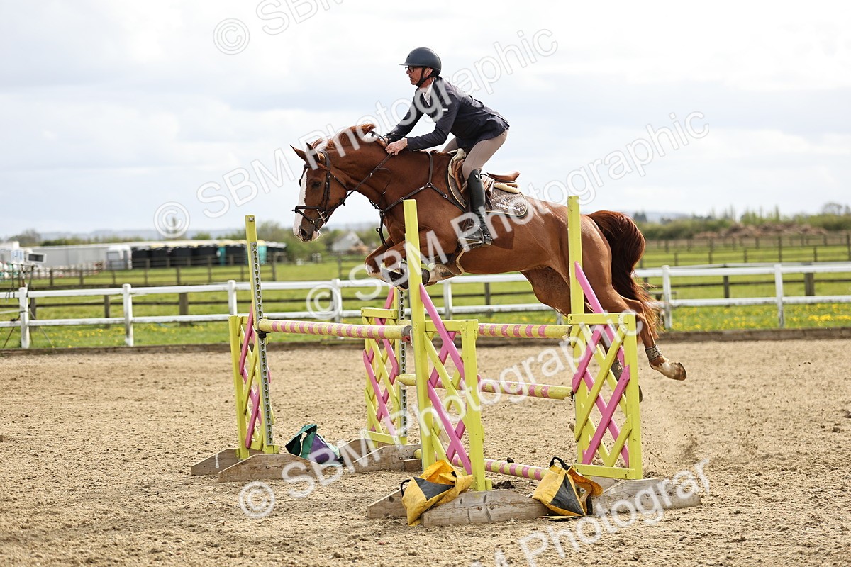 SBM_001591 - Class 5 -Senior Foxhunter - 1.20m