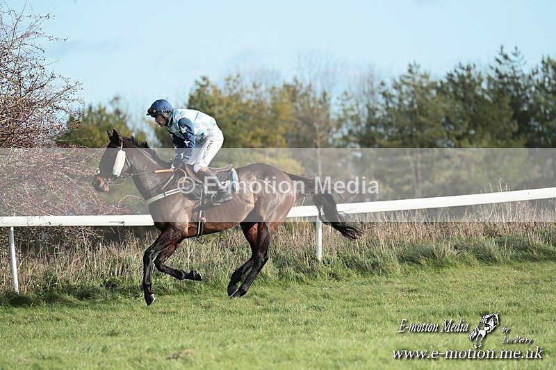 PtP 301125  0251 - Hursley Hambledon Point-to-Point Larkhill Racecourse 30/12/2025