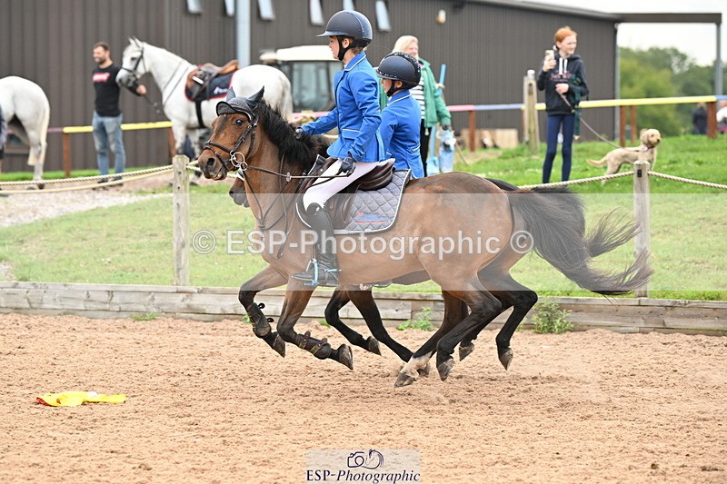 240907A-132907-01998 - Cls 3 Pony Medium Team 80cm & 90cm