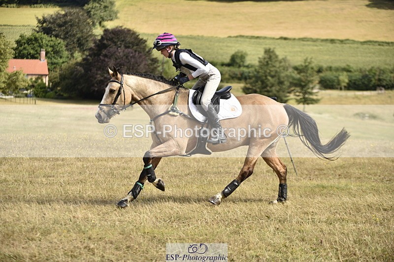 250802A-103812-01158 - A-008-Sophia.Vestey-BURDAL.DUKE