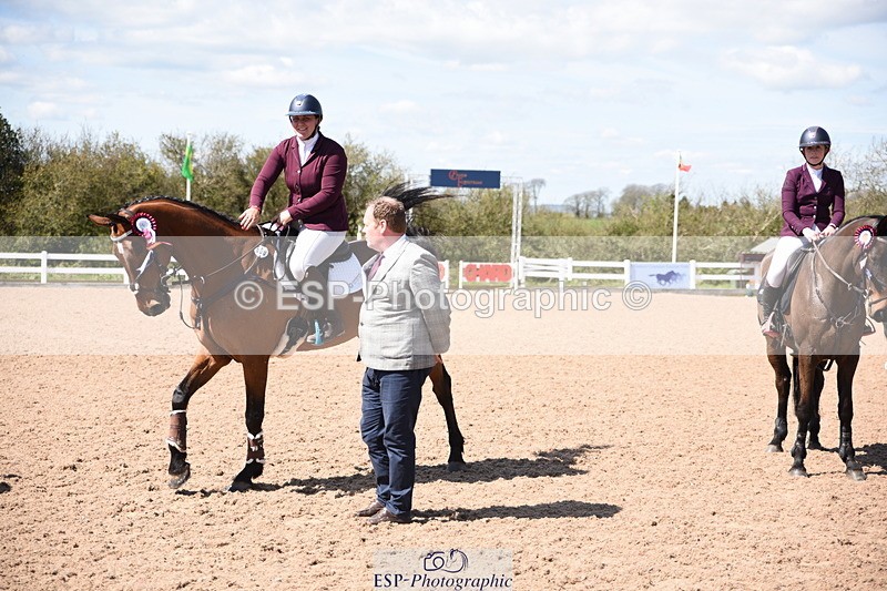 240418A-130620-03201 - Cls 37, Amateur 1.05m