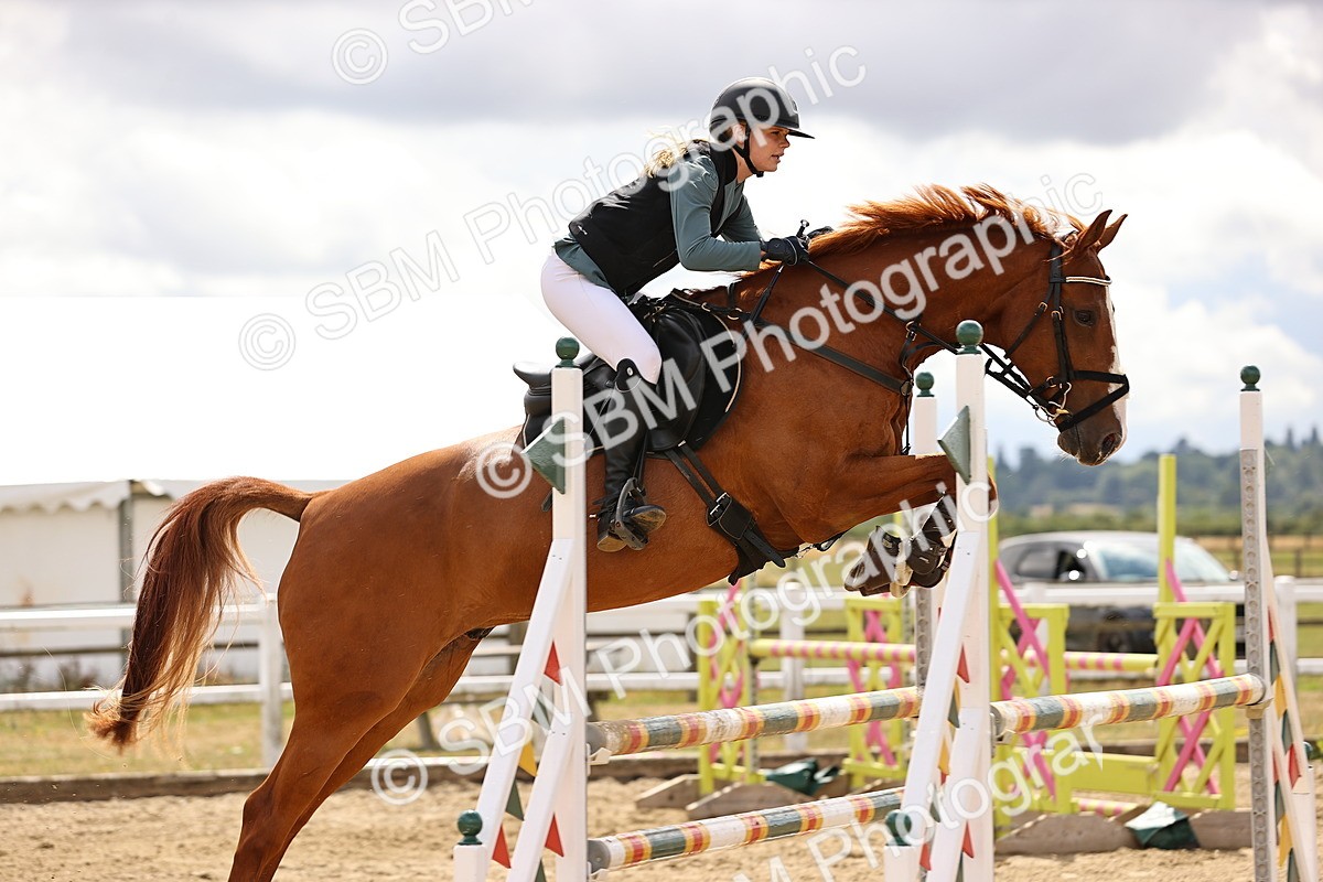 SBM_026998 - Class 13 - Senior Newcomers - 1.10m