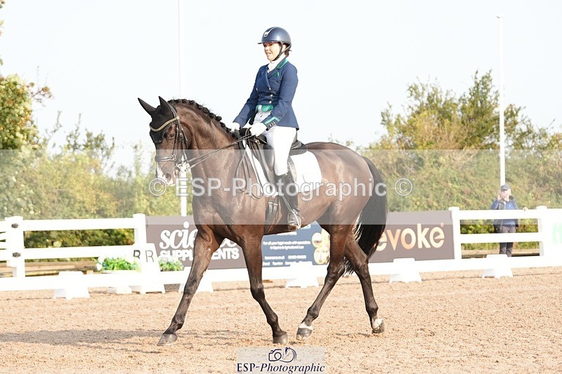 250817-083834-07293 - 144-Hayley.JamesKingstone-W