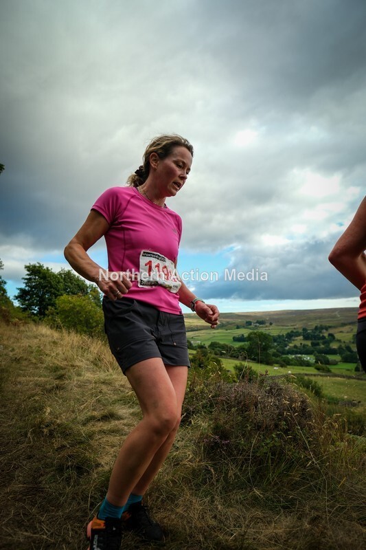 DSCF5450 - Reeth Fell race seniors