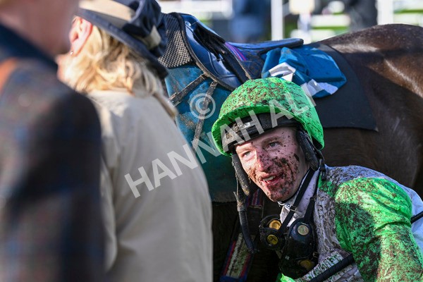 121024-Race 6-Gibside-3506 - Race 6 4.30pm Coral We're Here For It Stayers Handicap