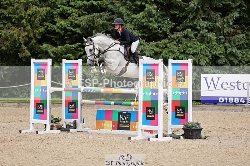 240711-154027-29069 - Cls 124 Foxhunter