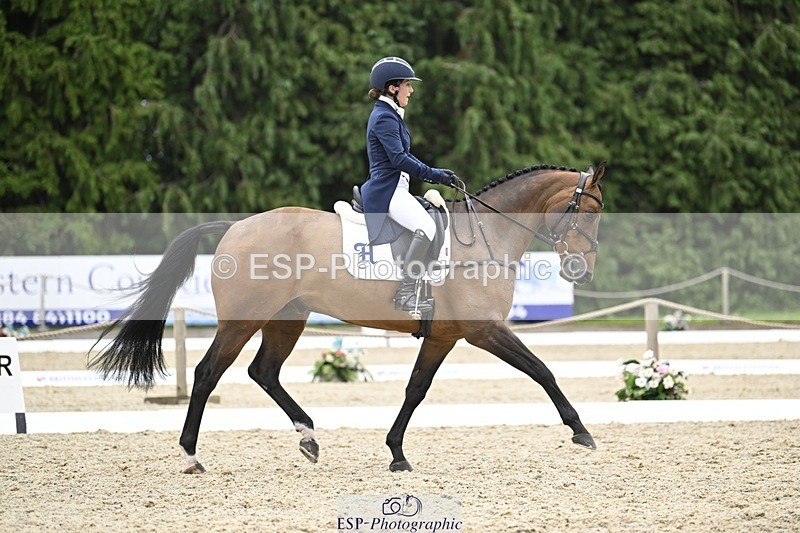 240523-153851-05283 - 439-HILDARE_EASTON_D'ECLIPSE-Danielle_Mccormack