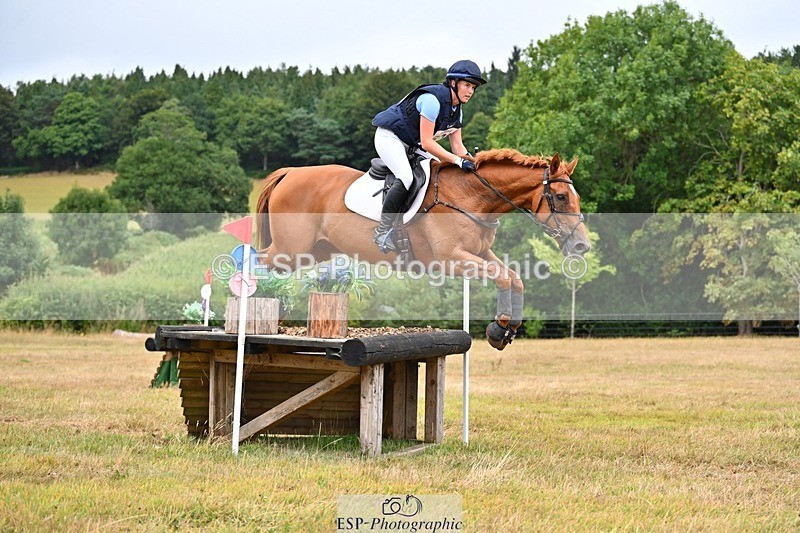 250803A-131910-14086 - M-571-Chloe.Richards-WHIXLEY.RAMIROS.BE.SURPRISING