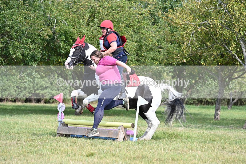WJ7_6098 - 40cm XC Time 10:57 to 11:30