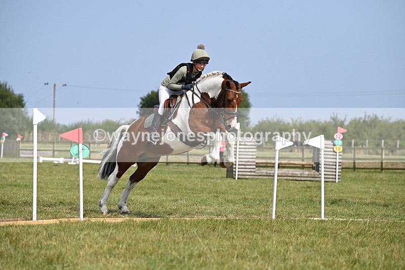 WJ6_2605 - 60cm XC Time 14:21 to 14:47