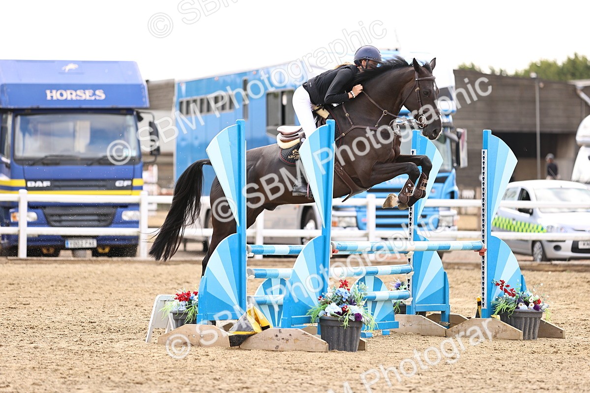 SBM_013070 - Class 13 - Senior British Novice - 90cm Open