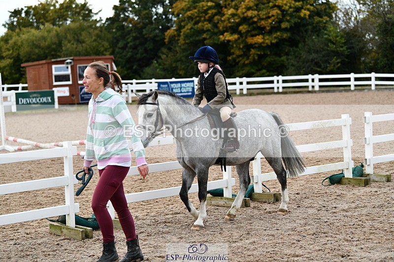 241013B-090916-00114 - Cls 1 Clear Round