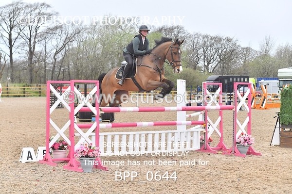 BPP_0644 - CLASS 6 FRI Senior Foxhunter/ 1.20m Open
