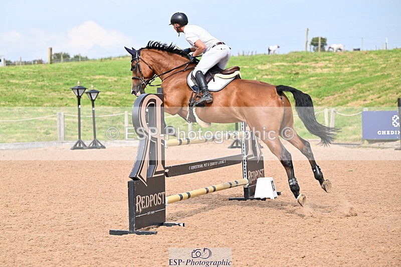 240828A-150453-01126 - Cls 4 Snr Newcomers and 1.10m Open