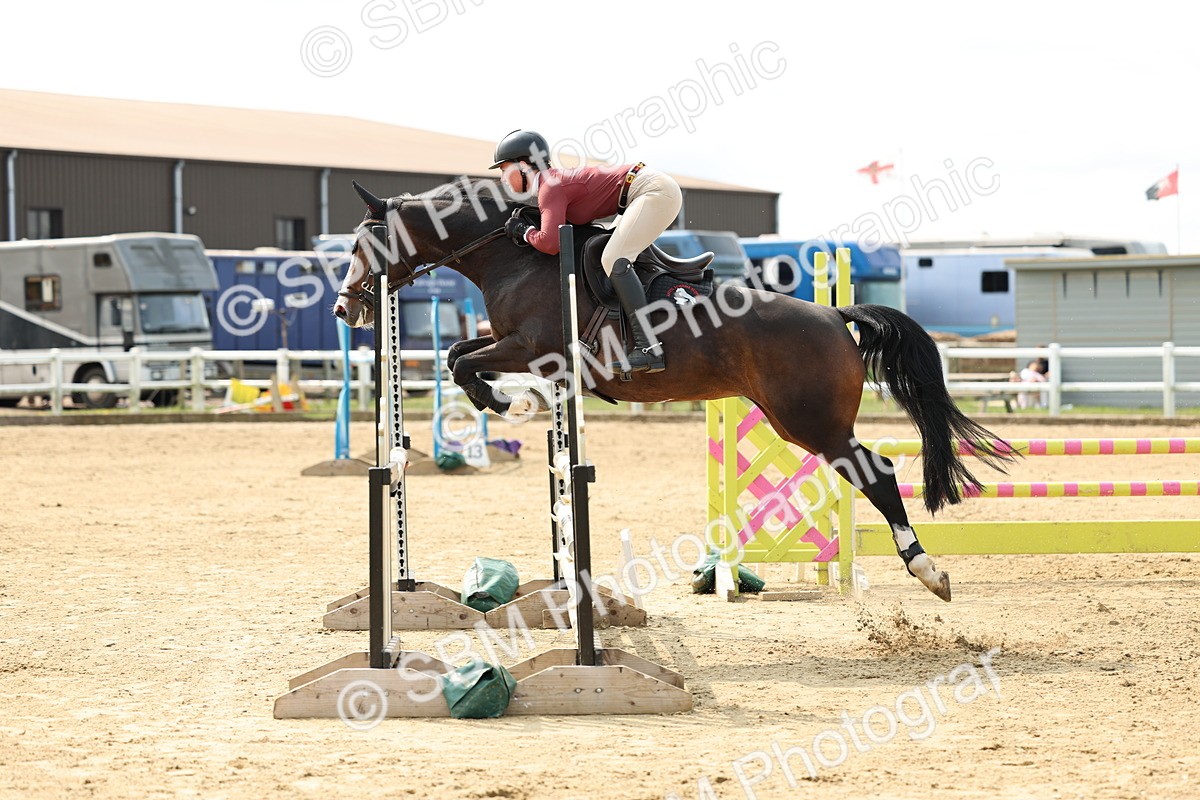 SBM_004394 - Class 16 - Senior British Novice - 90cm