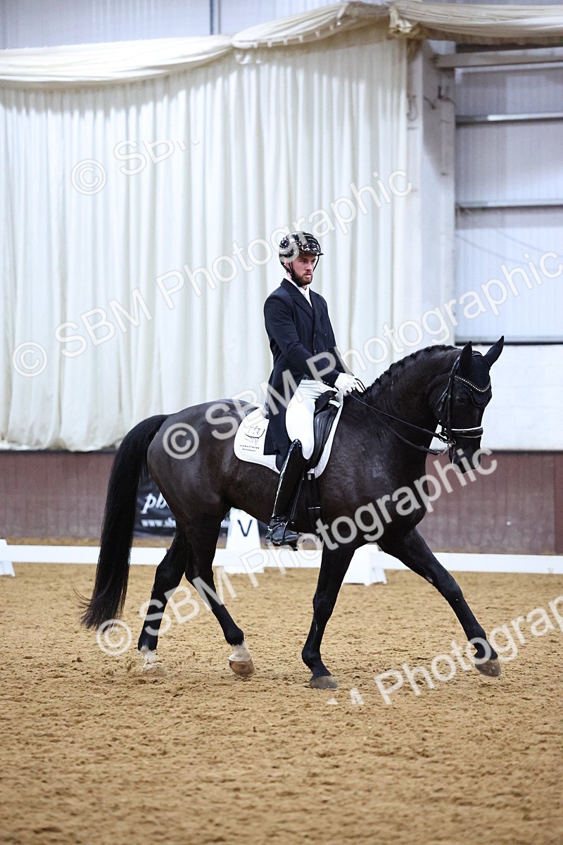 026A2666 - Class 19 - FEI INT I