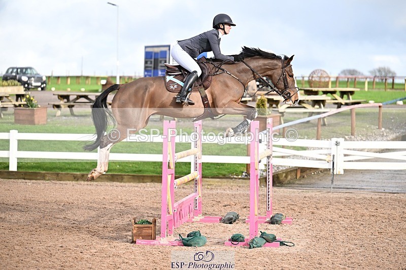 260128-142956-00687 - Snr Foxhunter 1.20m