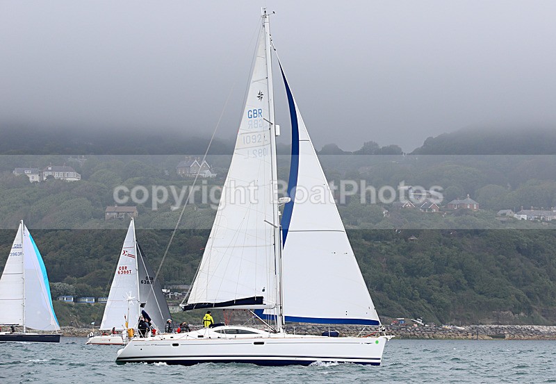 210703 BUTTERFLY GBR1092L 1Y3A1022 - ROUND THE ISLAND RACE 2021