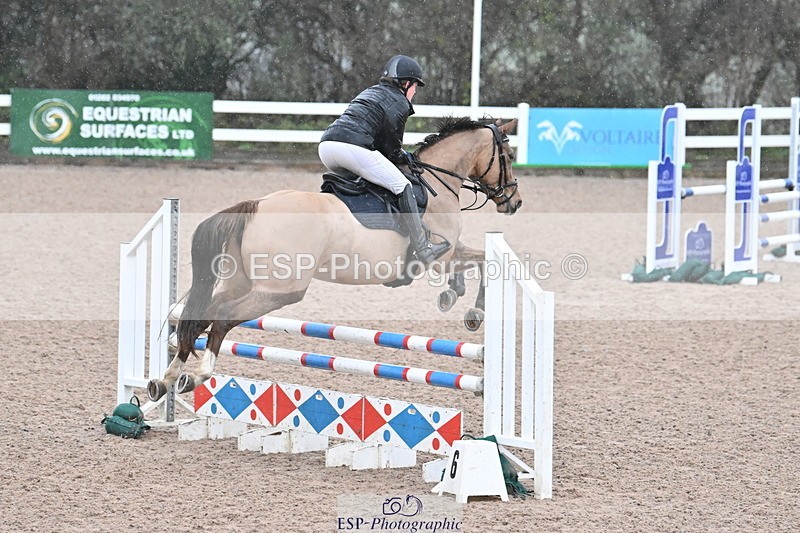 231210A-091544-02054 - Cls 15 British Novice