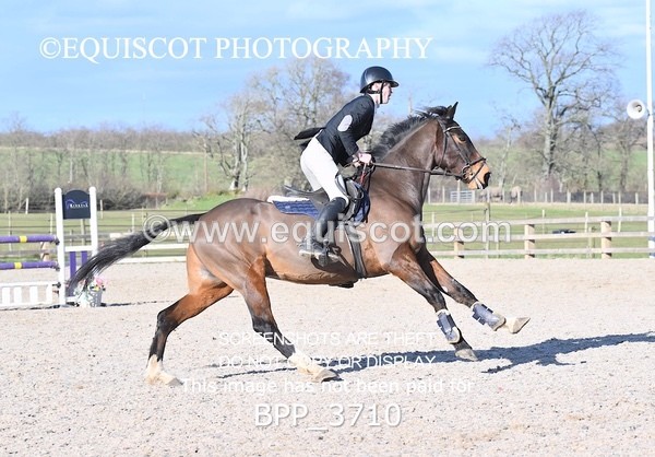 BPP_3710 - CLASS 8 Senior Newcomers/ 1.10m Open