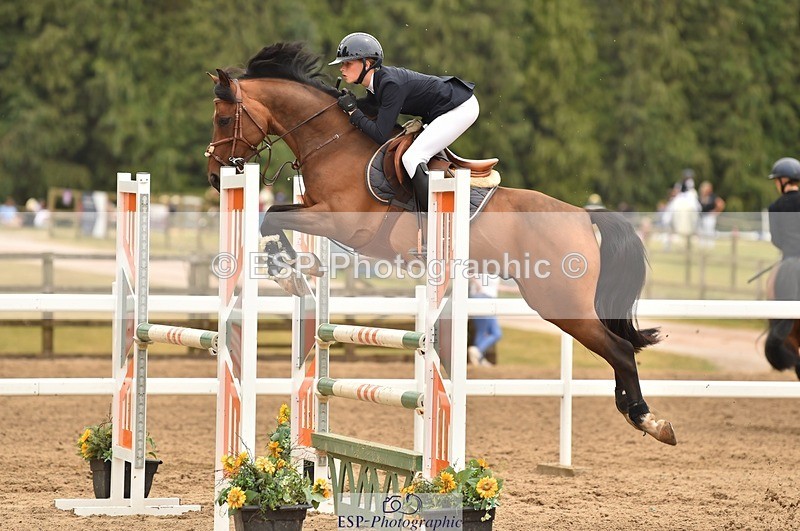 230618-141226-12872 - Cls 25 Pony Foxhunter & 1.10m Open