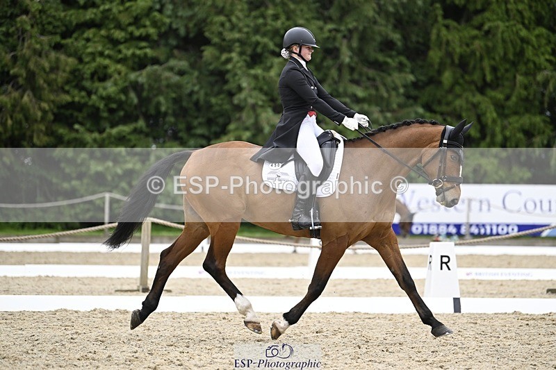 240523-170649-05625 - 450-CEDARMOUNT_CAVALIER-Grace_Cooper