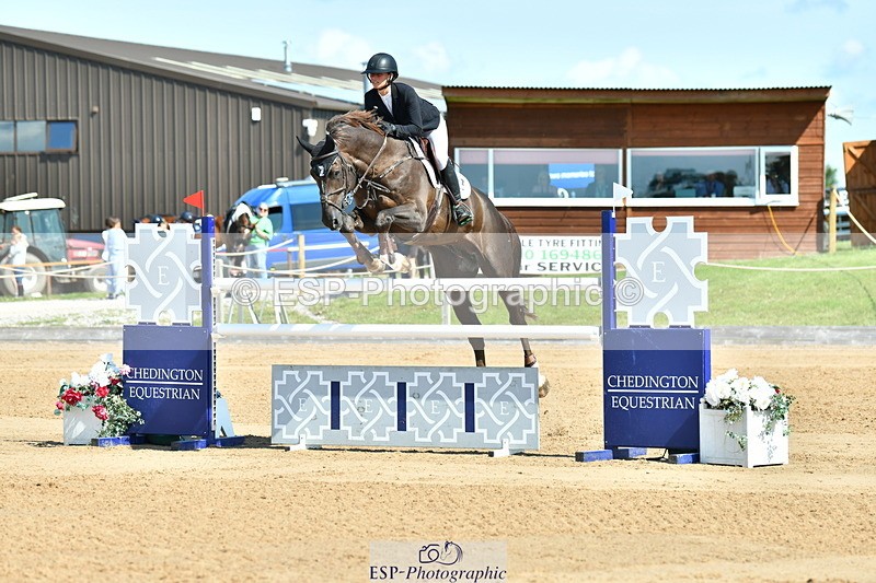 230720A-103932-01924 - Cls 5, 2 Star Medium 1.35m