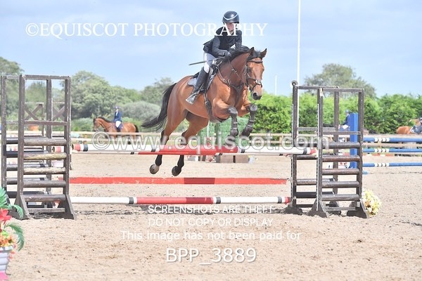 BPP_3889 - CLASS 6 Senior Discovery/ 1m Open