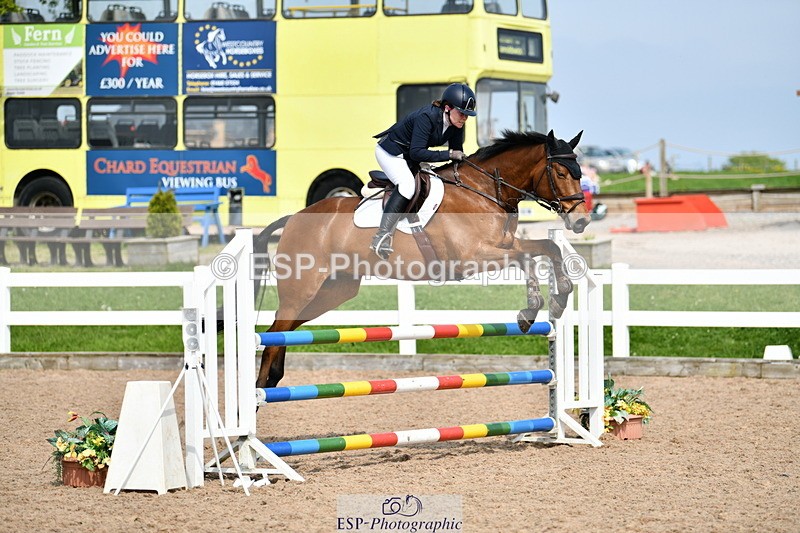 240511A-154115-14188 - Cls 25 British Novice and 90cm Open