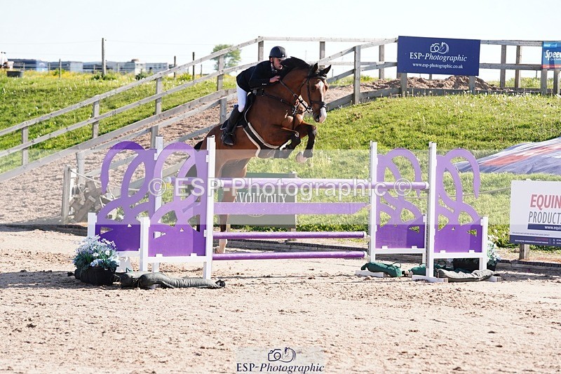 250510-085810-09666 - Cls 13 Snr Foxhunter