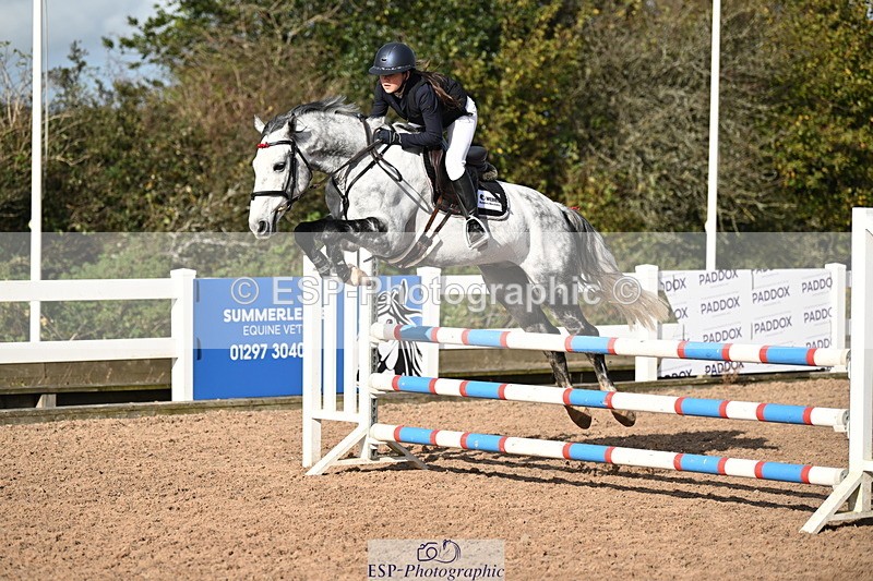 241026A-120059-00859 - SAT Cls 8 Pony Discovery and 90cm Open