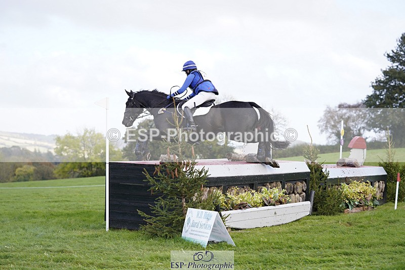 241025-155006-10525 - 232-Alison.Lidstone-MIDNIGHT.ROLLERCOASTER