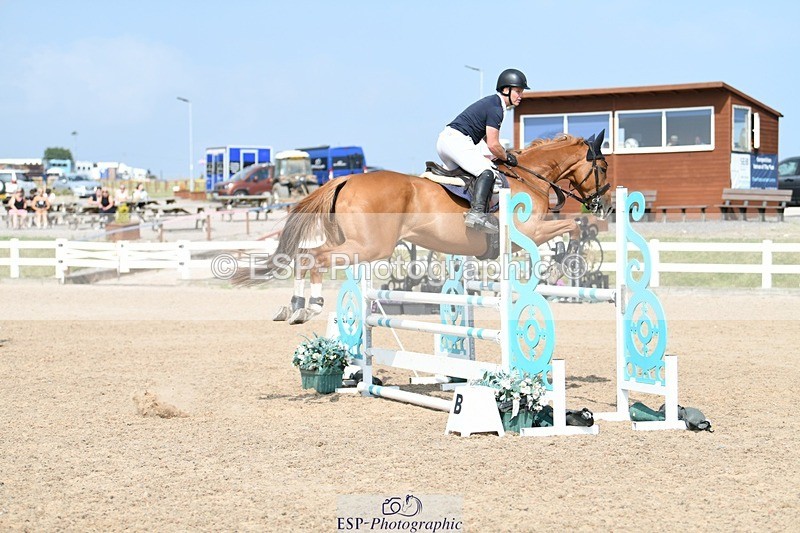 250725-163329-03954 - Cls 10 1.05m Amateur Quali