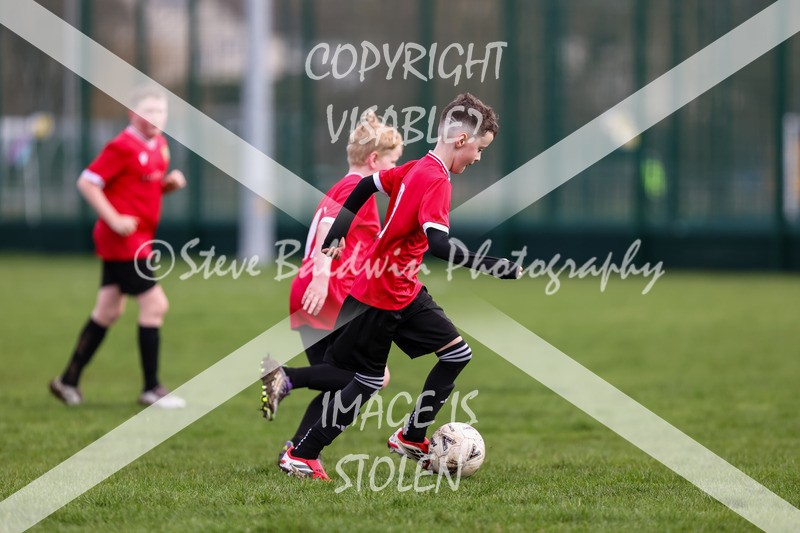 1DX30463 - 2026-03-01  FC Abbey Meads U11 Grey V Hungerford Town Juniors U11 Gladiators
