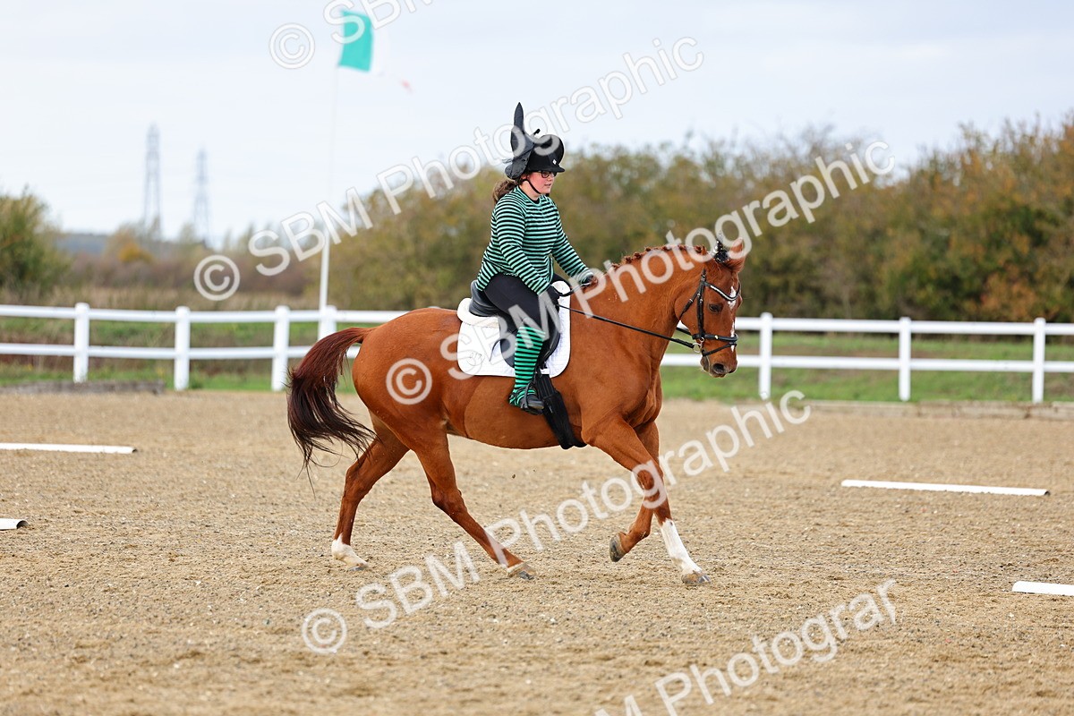 SBM_002592 - Class 8-11 - Novice 1-E1