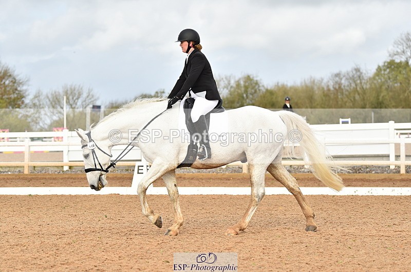 231104A-114818-01600 - Cls 5 Novice 37A