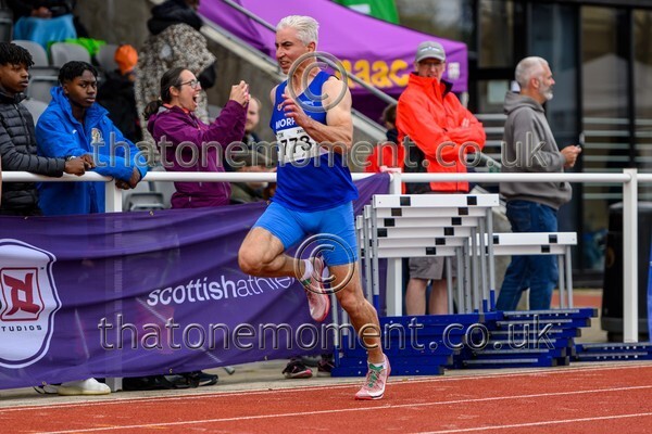 ComMast25-919472 - Track Male Set One