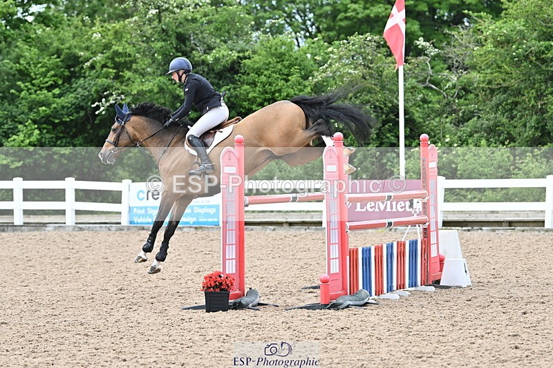 240523A-131141-01912 - Cls 4 Snr 1.20m Open