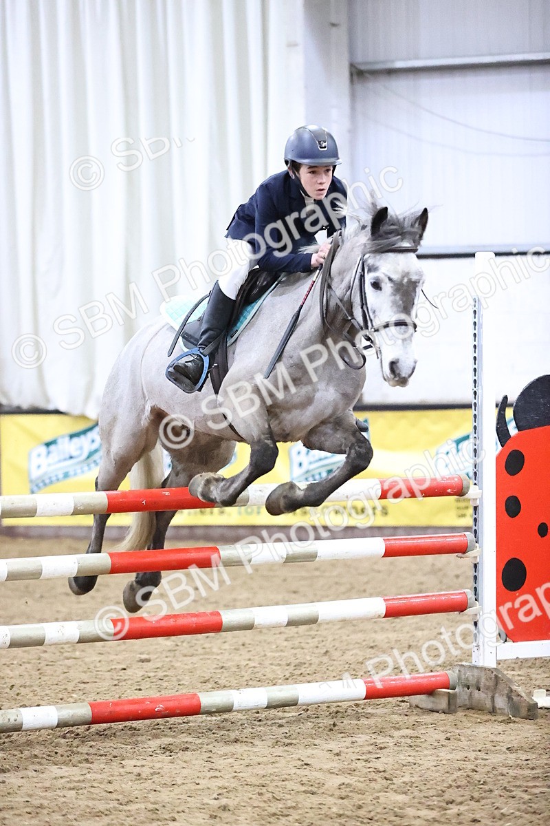 SBM_000782 - Class 4 - Blue Chip Pony Newcomers - 1.00m