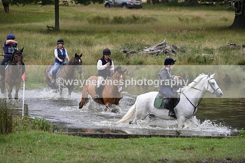 WJ7_4133 - Time at Water 12:52 to 13:22