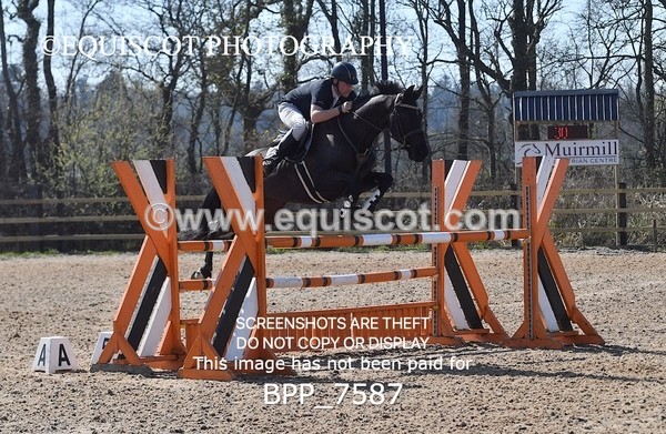 BPP_7587 - CLASS 6  Senior Foxhunter/ 1.20m Open