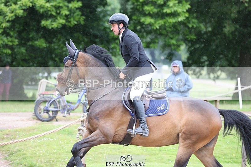 240615-131219-01574 - Cls 4 Snr Newcomers and 1.10m Open