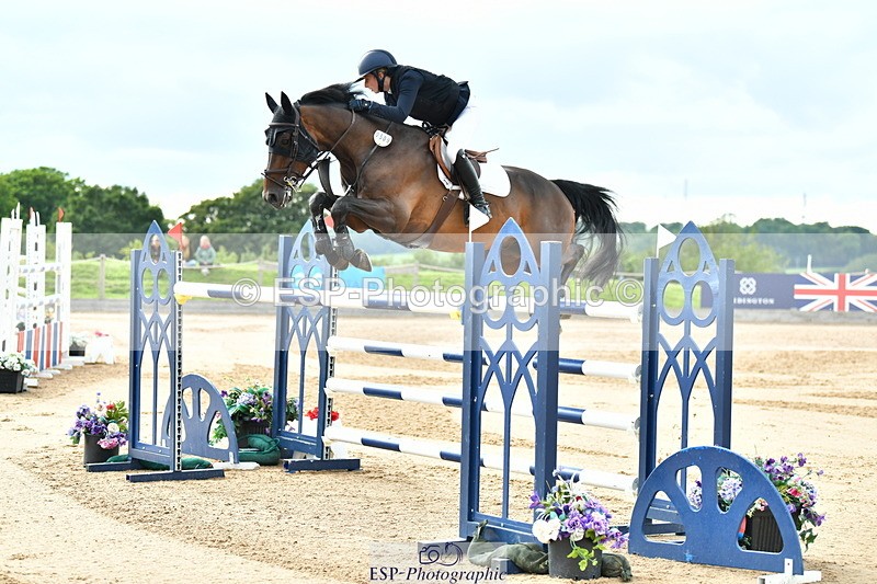 230720A-163051-04286 - Cls 9 2 Star Big 1.40m break to end