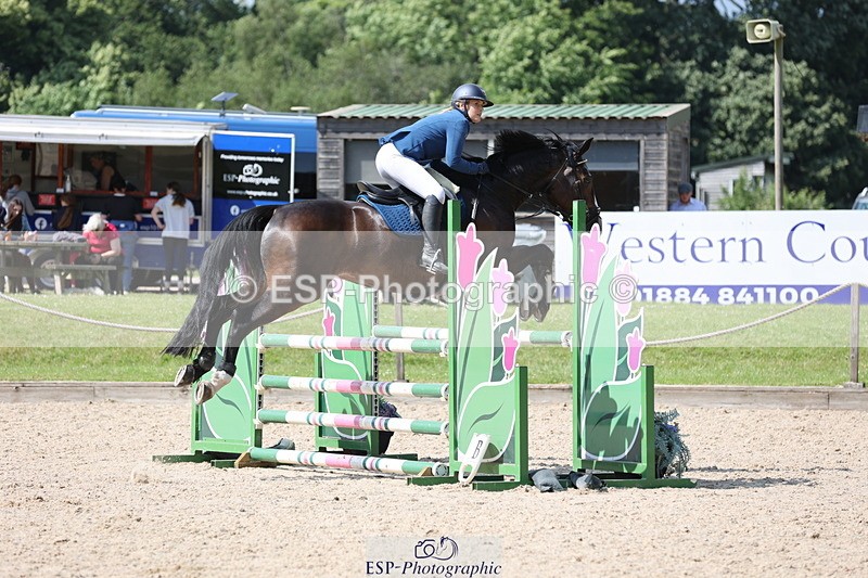 250614A-155339-08153 - Cls 30 1.05m Amateur Q and Open